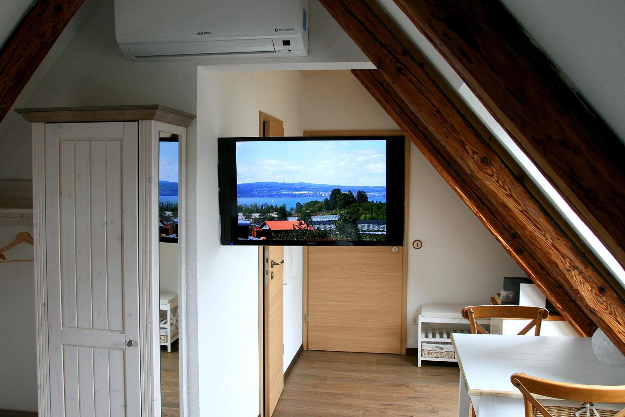 Waldvogel Ferienzimmer Klimatisiert Immenstaad am Bodensee Bagian luar foto